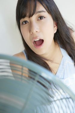 炽焰天穹只有B服吗